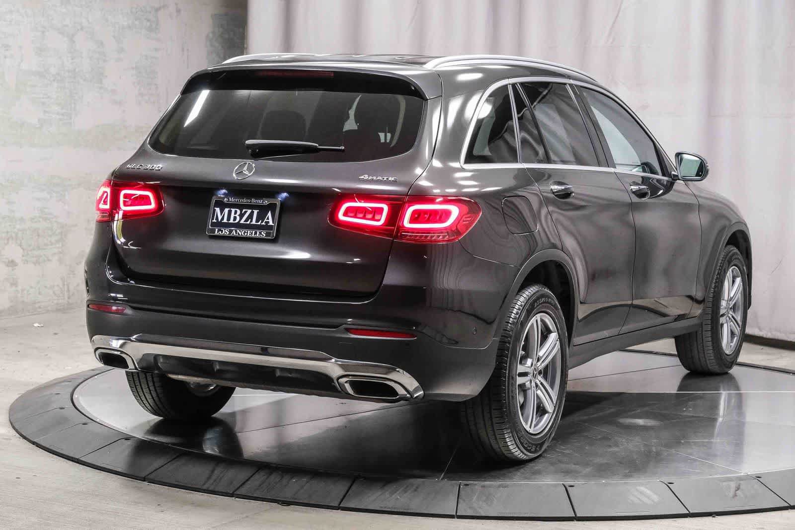Certified 2022 Mercedes-Benz GLC 300 4MATIC image 4
