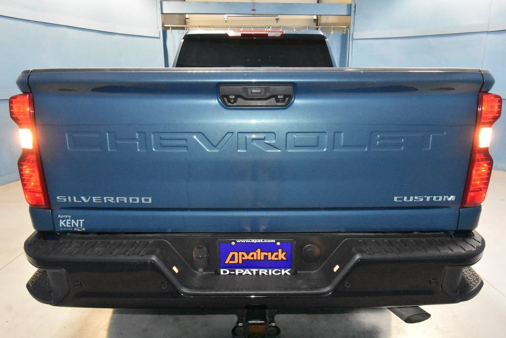 Used 2024 Chevrolet Silverado 2500 Custom w/ Custom Value Package AWD/4WD image 24