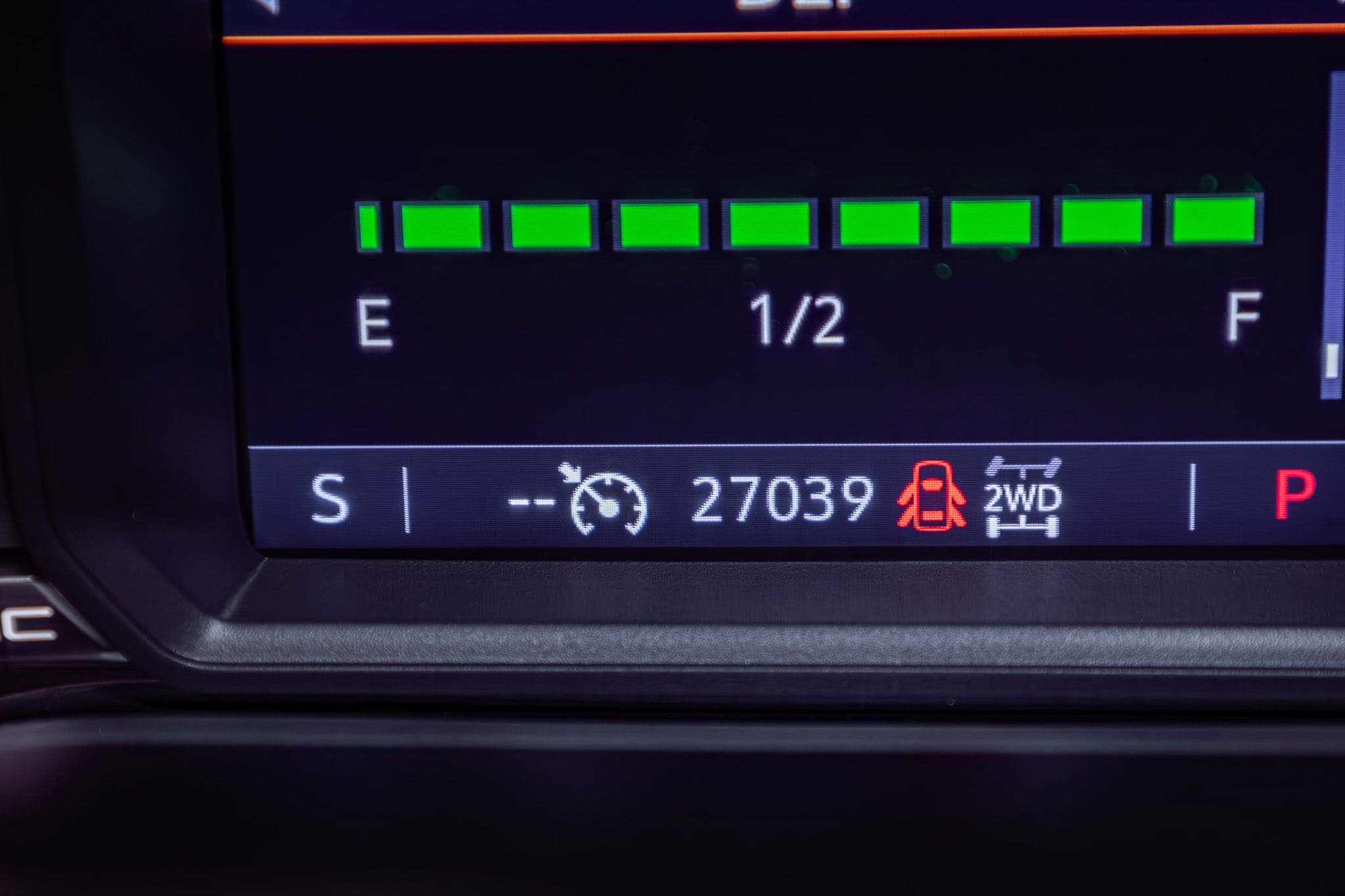 Used 2022 GMC Sierra 3500 SLE w/ SLE Convenience Package AWD/4WD image 17