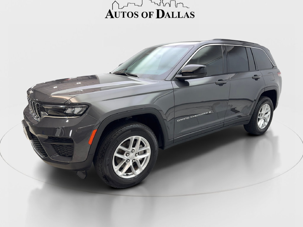 Used 2025 Jeep Grand Cherokee Laredo X AWD/4WD image 3