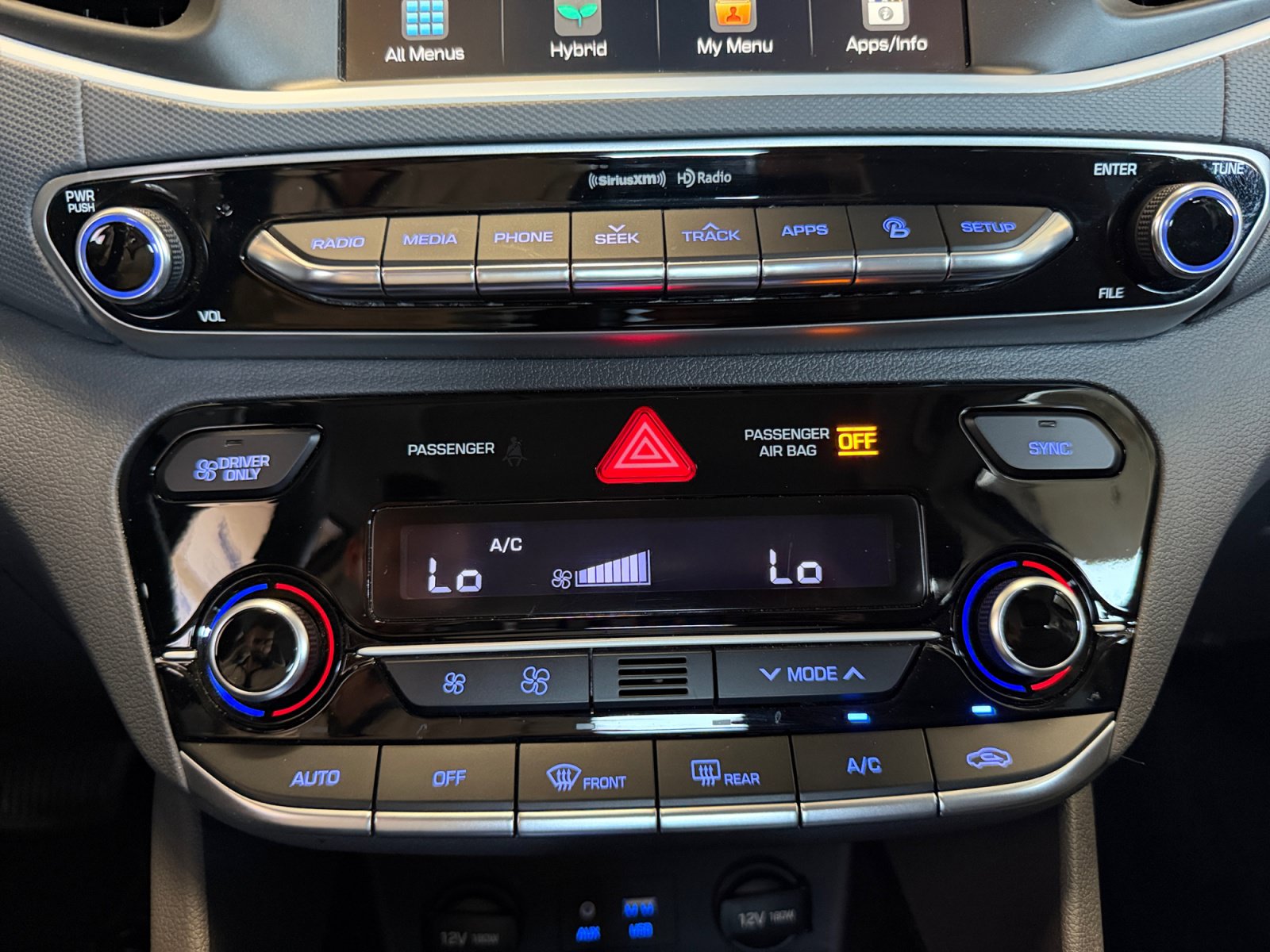 Used 2019 Hyundai Ioniq Limited FWD image 9