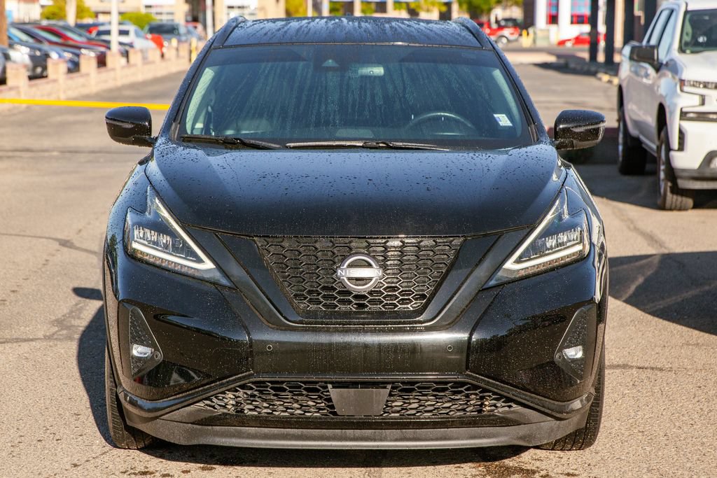 Used 2023 Nissan Murano SV w/ SV Midnight Edition Package FWD image 3