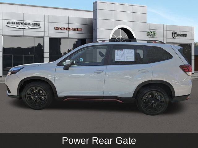 Used 2023 Subaru Forester Sport image 8