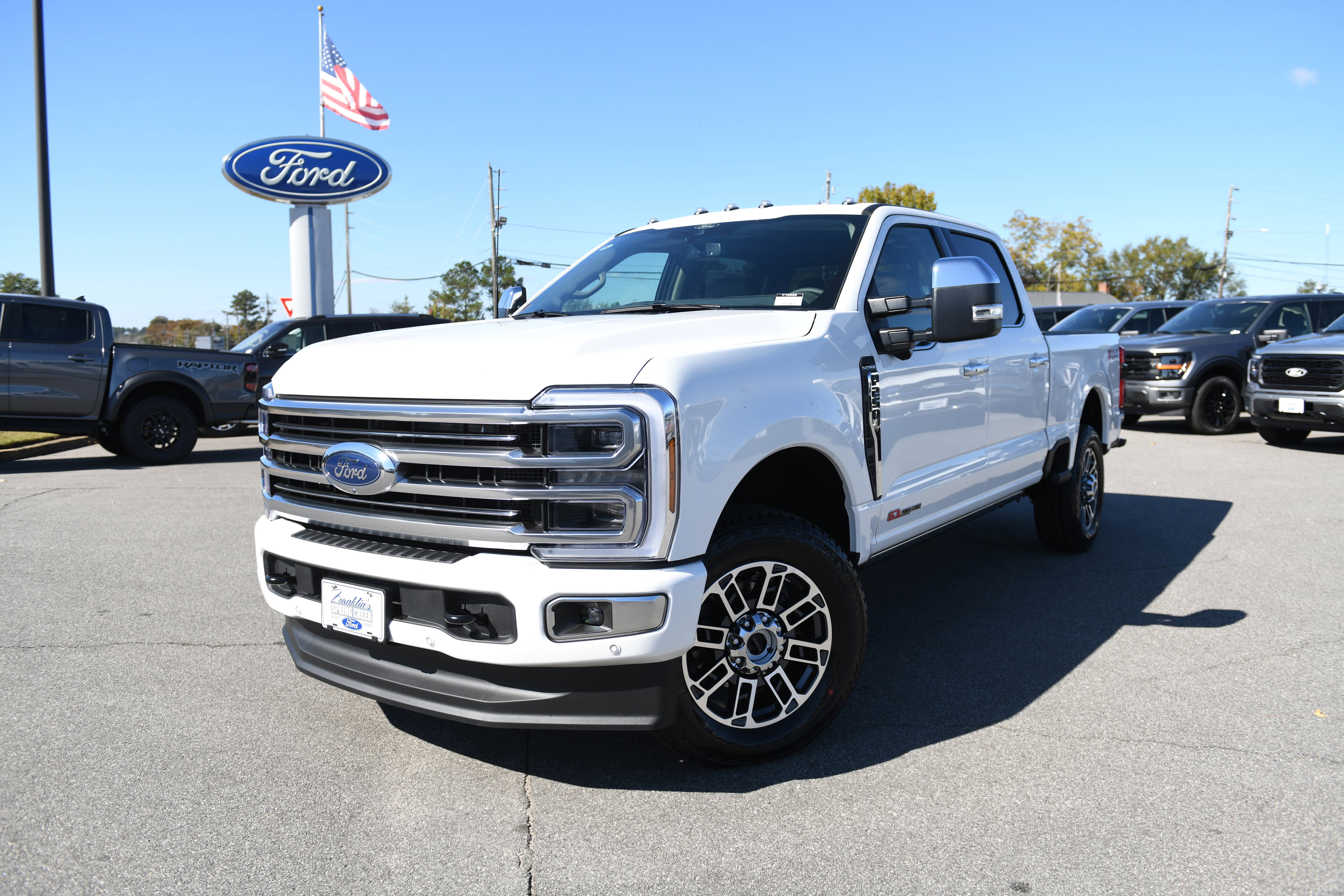New 2026 Ford F250 Platinum w/ Platinum Plus Package image 4