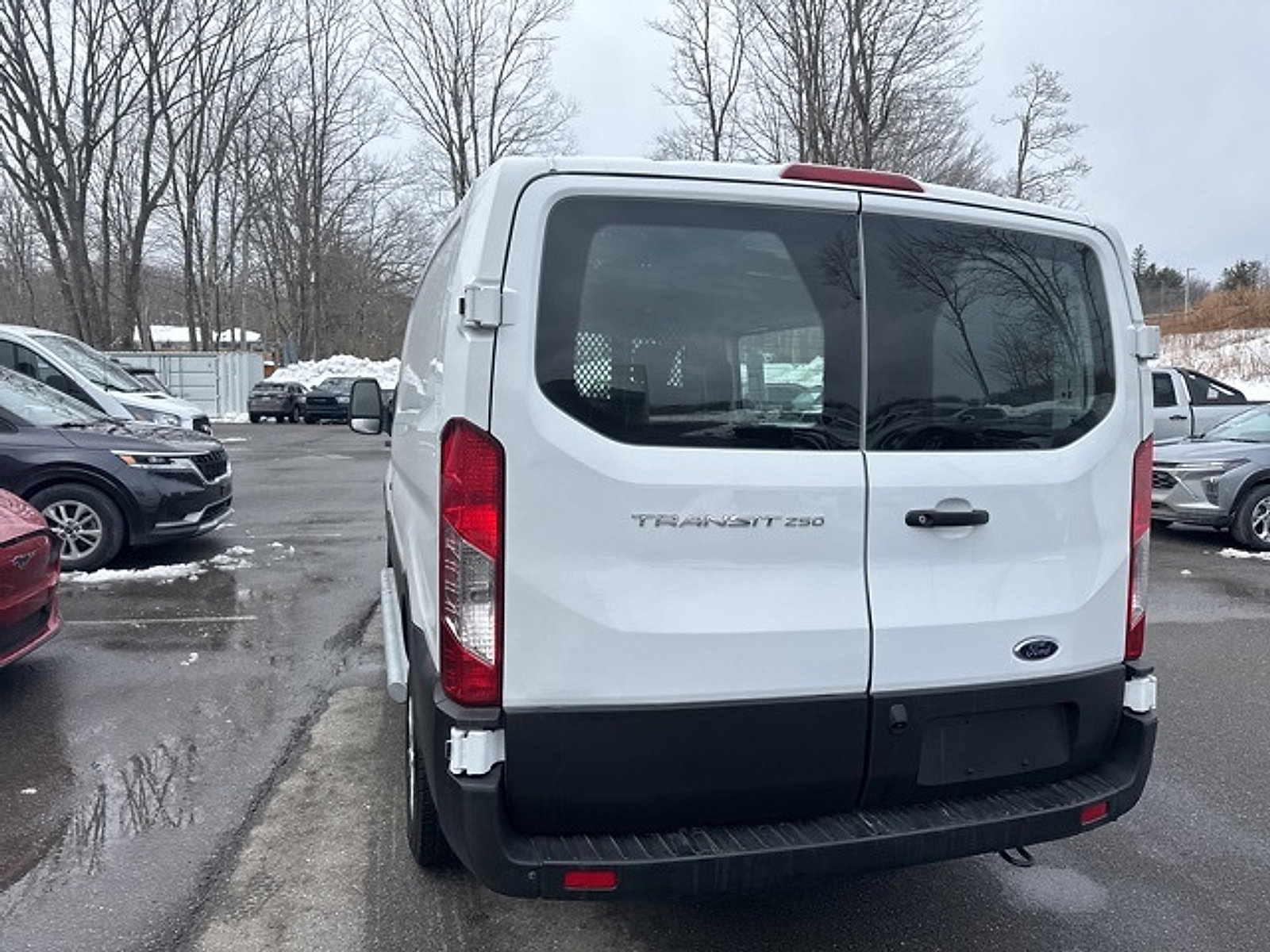 Used 2024 Ford Transit 250 Low Roof w/ Exterior Upgrade Package RWD image 17