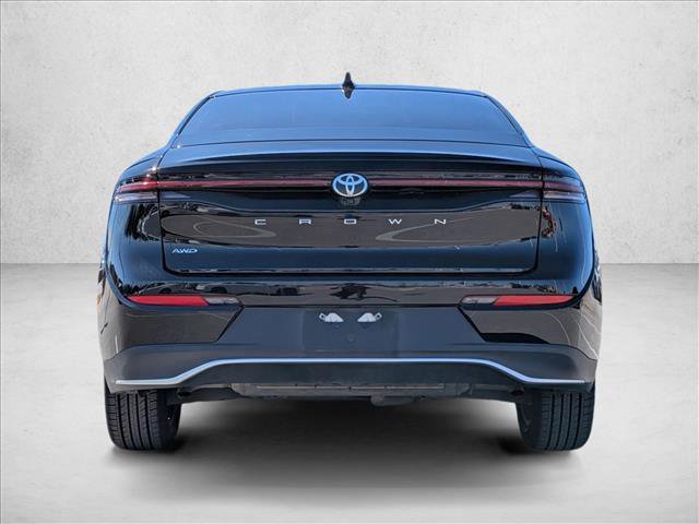 Used 2023 Toyota Crown XLE image 6