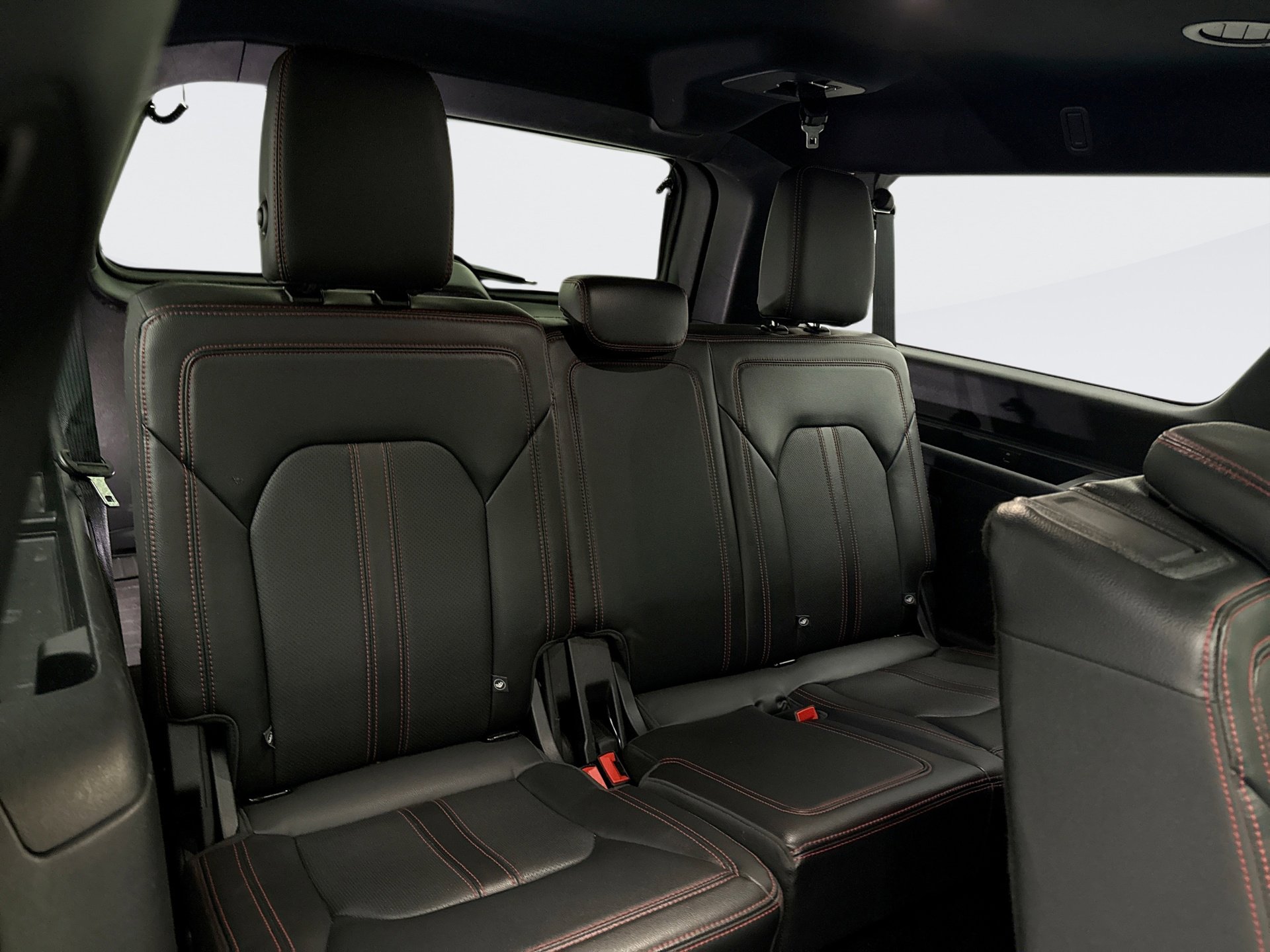 Used 2022 Ford Expedition Max Limited image 20