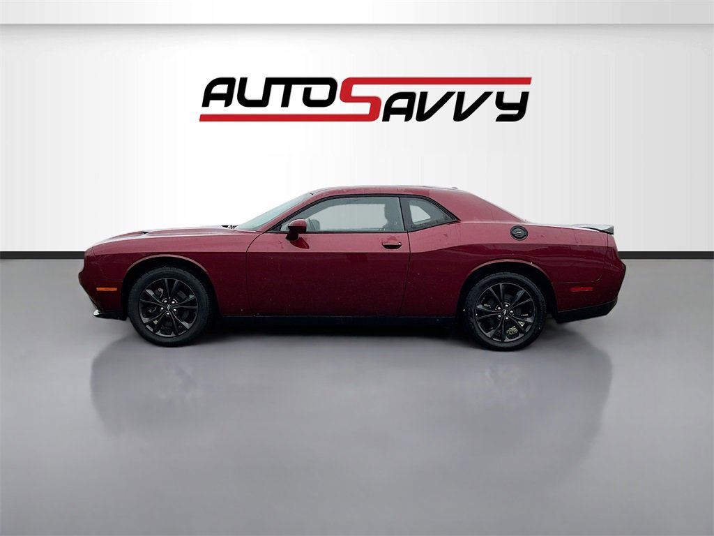 Used 2020 Dodge Challenger SXT w/ Blacktop Package image 4