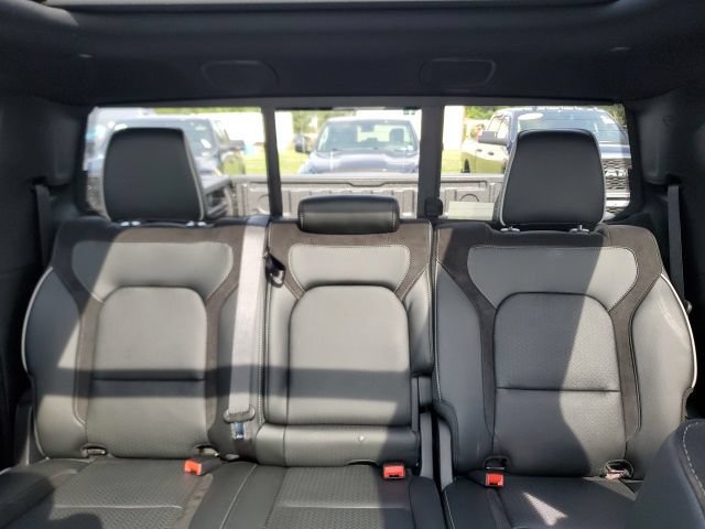 New 2027 RAM 1500 Laramie w/ Night Edition AWD/4WD image 13
