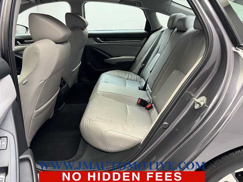 Used 2018 Honda Accord Touring image 15
