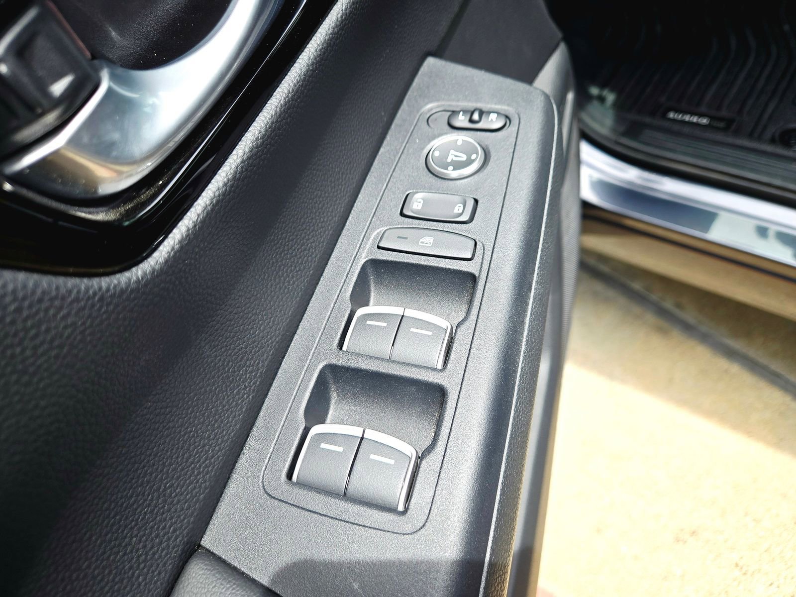 Used 2024 Honda CR-V EX-L image 30