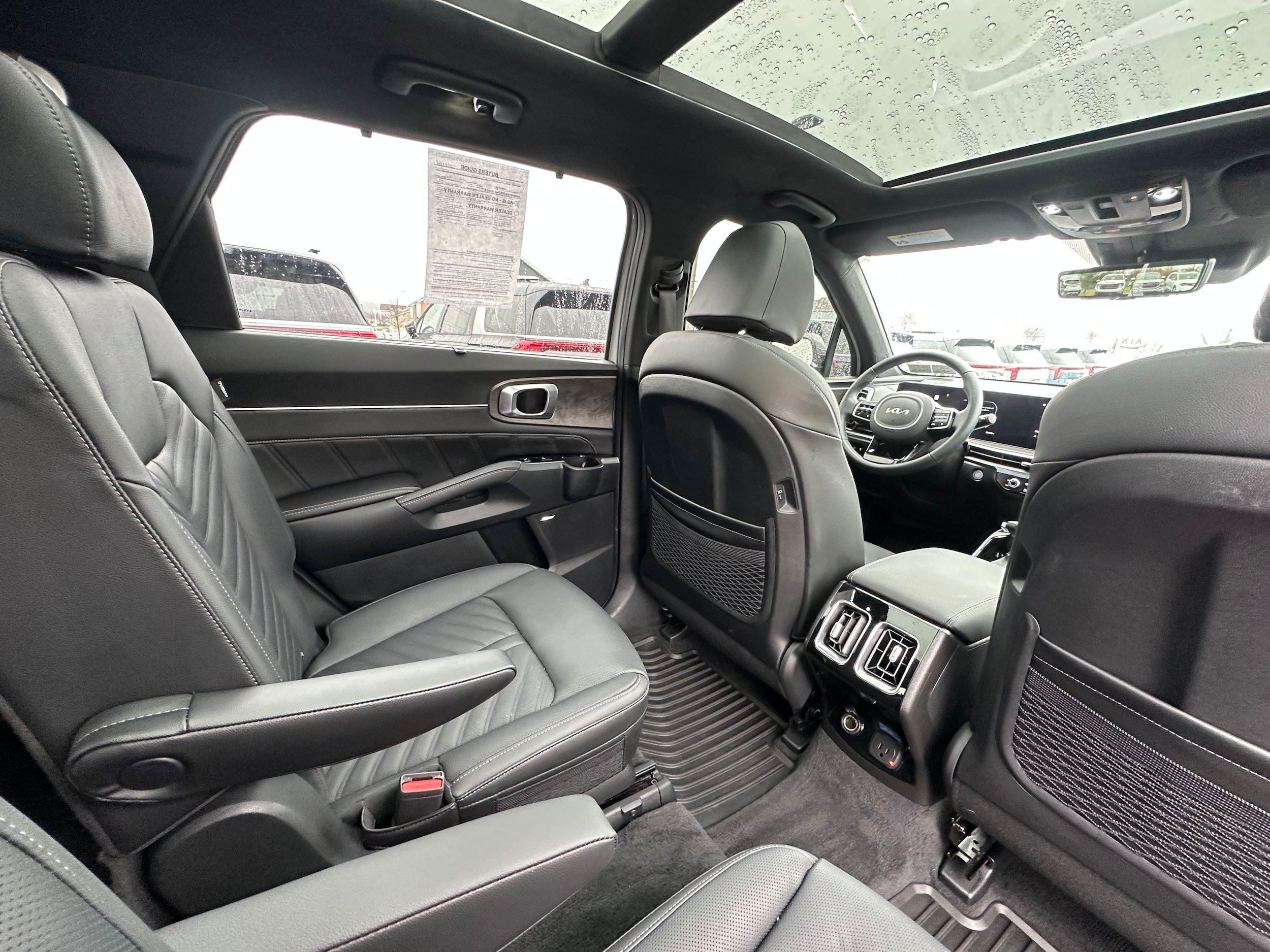 Used 2025 Kia Sorento SX Prestige AWD/4WD image 15