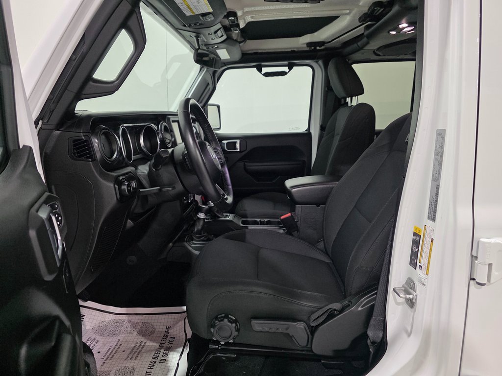 Used 2021 Jeep Wrangler Unlimited Sport image 16