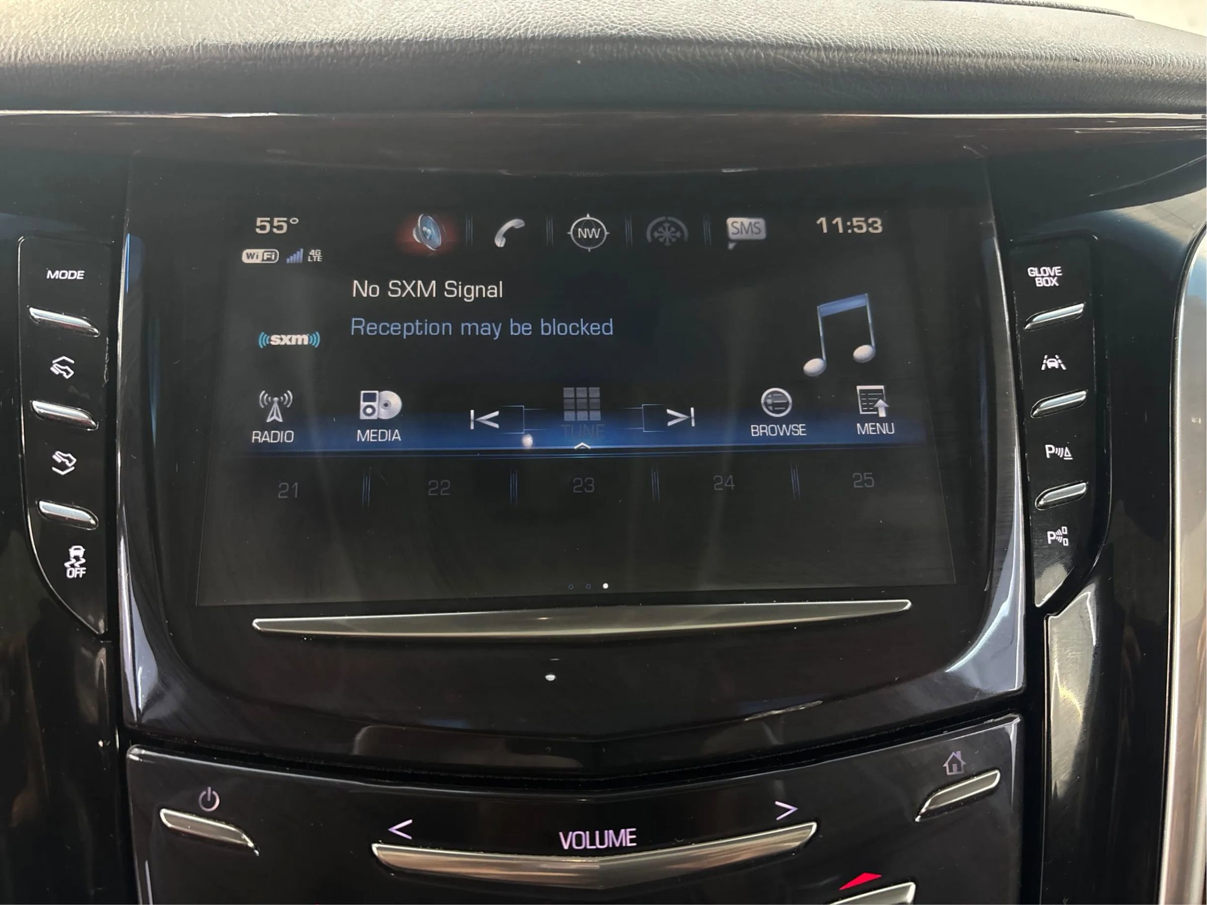 Used 2020 Cadillac Escalade Luxury image 19