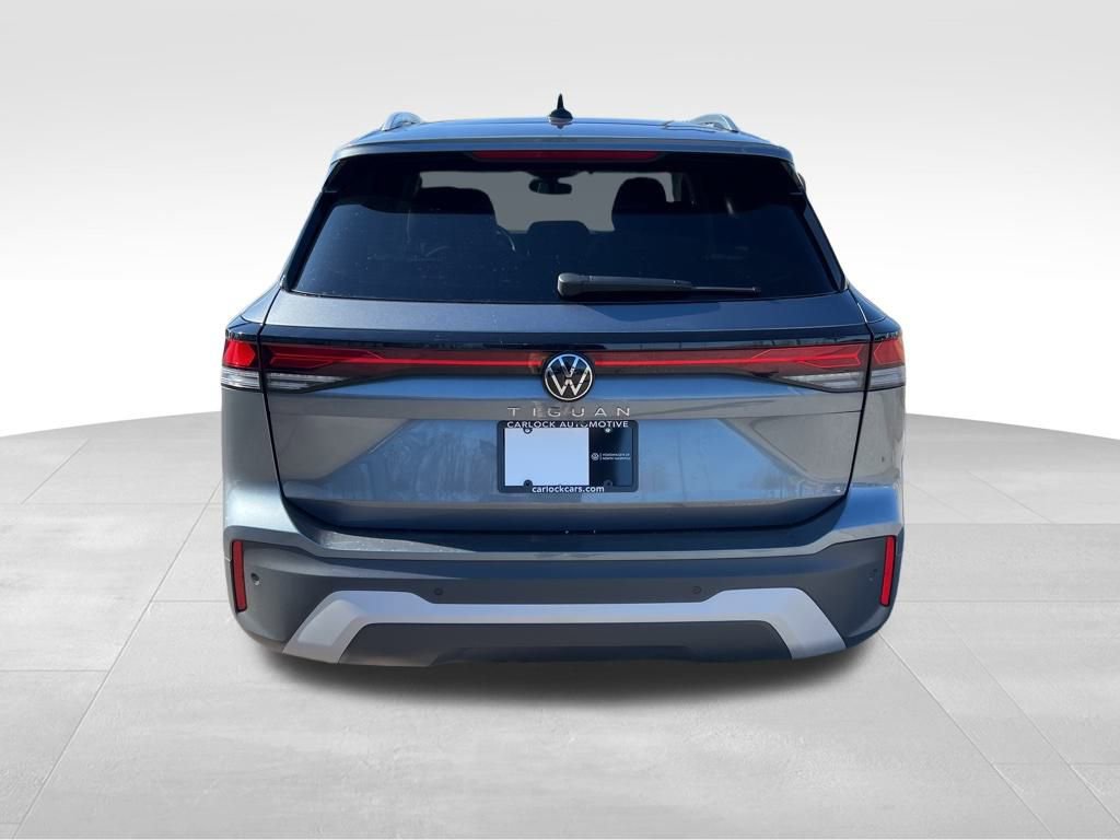 New 2026 Volkswagen Tiguan S FWD image 6