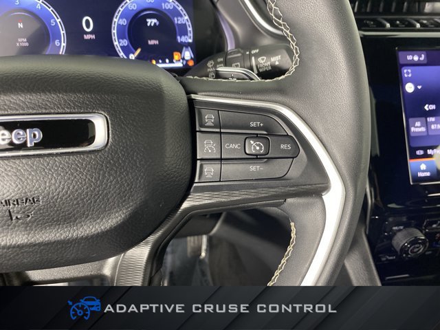 Used 2024 Jeep Grand Cherokee Altitude AWD/4WD image 24