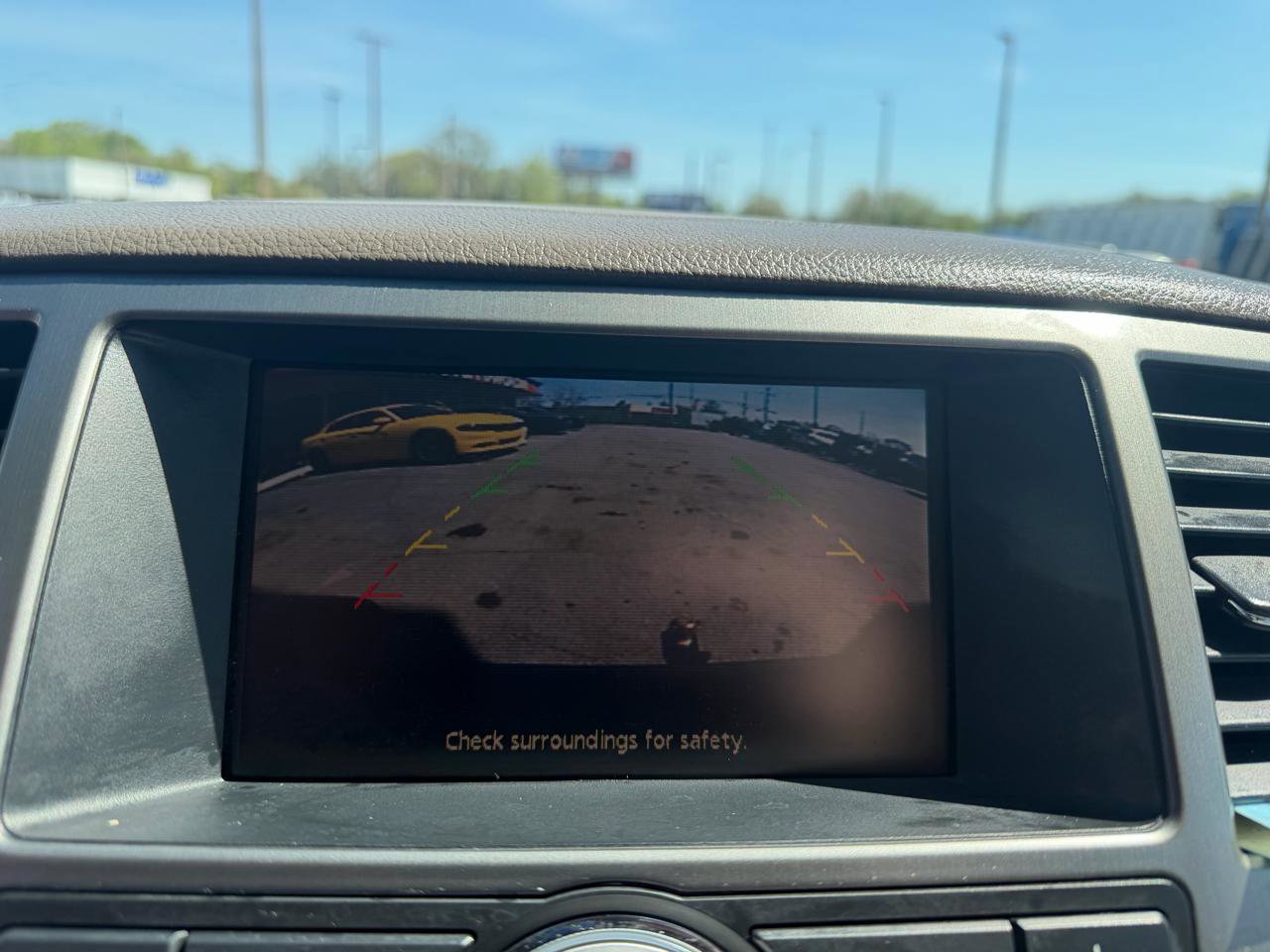 Used 2013 Nissan Armada SL image 17