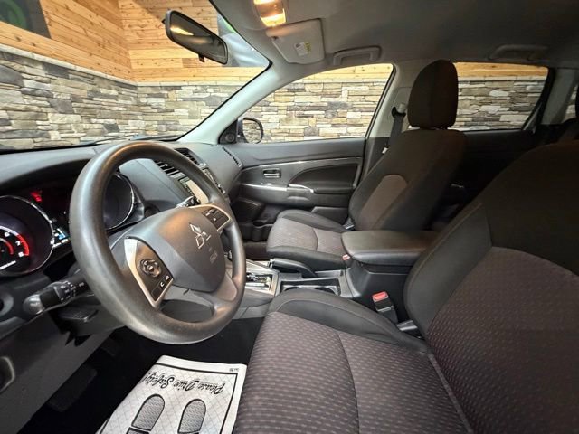 Used 2019 Mitsubishi Outlander Sport ES AWD/4WD image 11