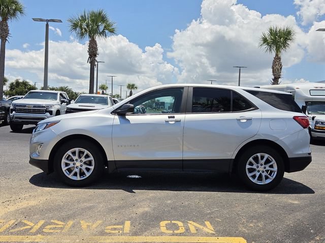 Certified 2021 Chevrolet Equinox LS w/ LS Convenience Package FWD image 3
