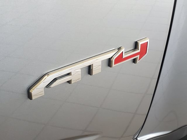 Used 2022 GMC Canyon AT4 w/ Trailering Package AWD/4WD image 7