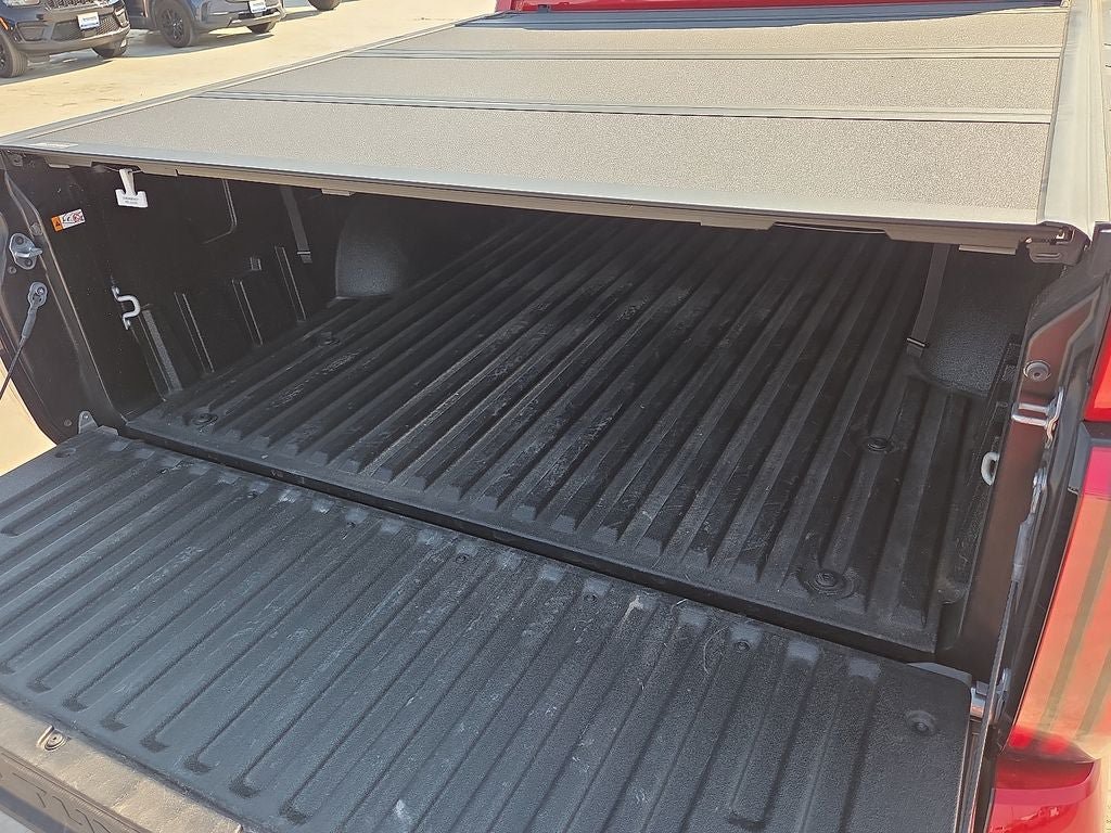 Used 2025 Toyota Tundra Platinum AWD/4WD image 19