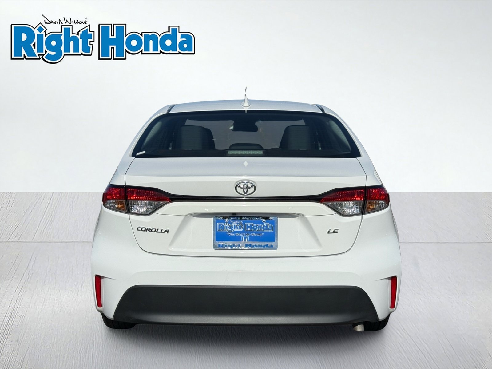 Used 2025 Toyota Corolla LE FWD image 7