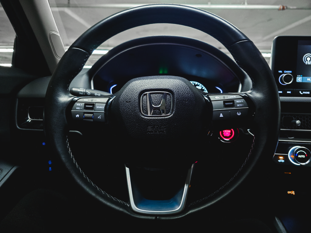 Used 2024 Honda Civic EX-L image 21