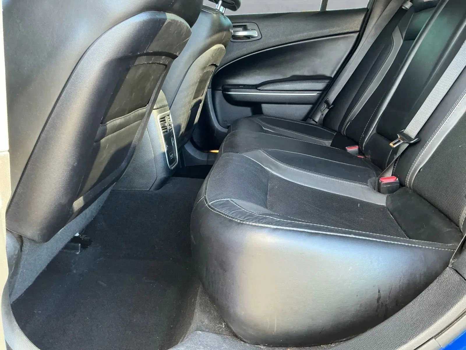 Used 2021 Dodge Charger SXT w/ Leather Interior Group image 14