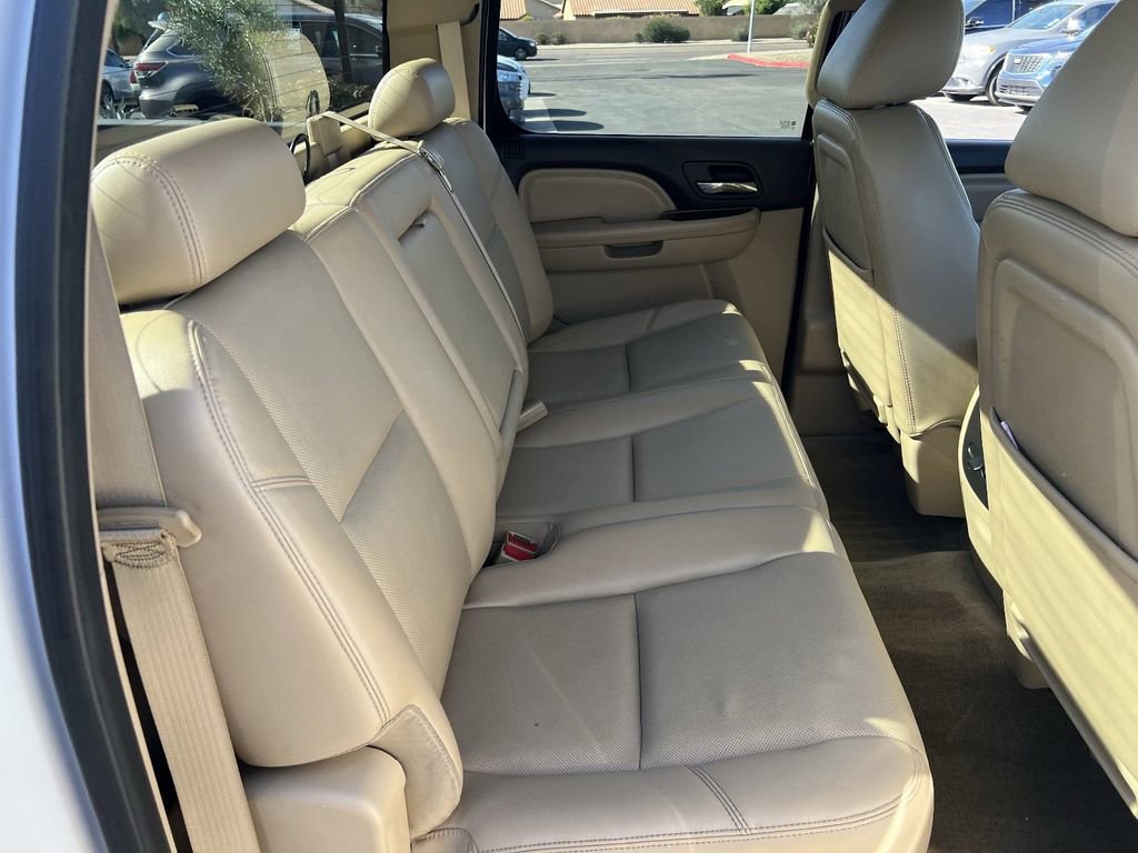 Used 2013 GMC Sierra 3500 Denali image 14