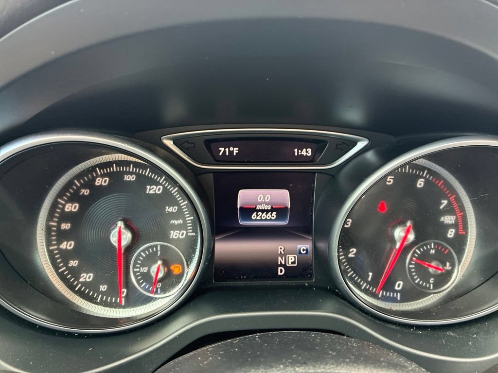 Used 2019 Mercedes-Benz GLA 250 4MATIC image 31