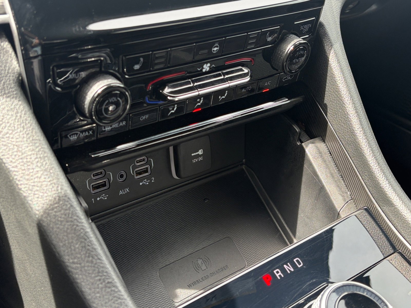 Used 2025 Jeep Grand Cherokee Altitude image 22