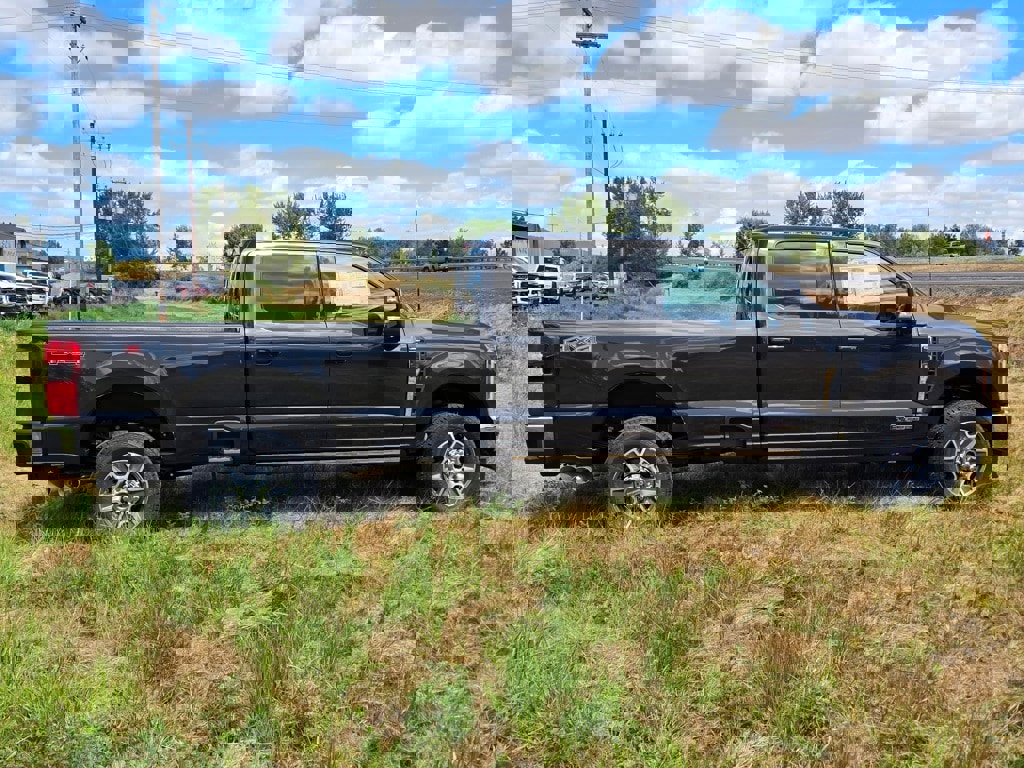 New 2025 Ford F350 Lariat w/ Lariat Ultimate Package image 6