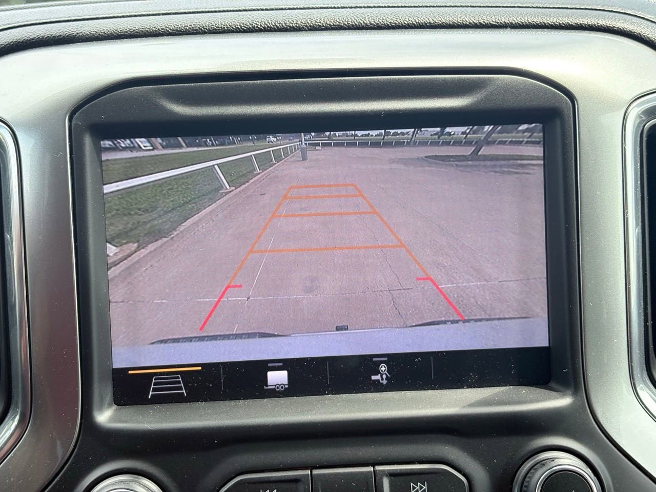 Used 2019 Chevrolet Silverado 1500 LTZ w/ LTZ Texas Edition RWD image 10