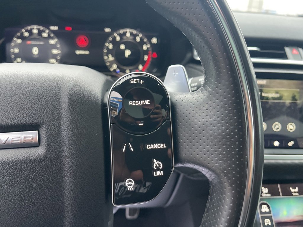 Used 2018 Land Rover Range Rover Velar R-Dynamic SE image 22