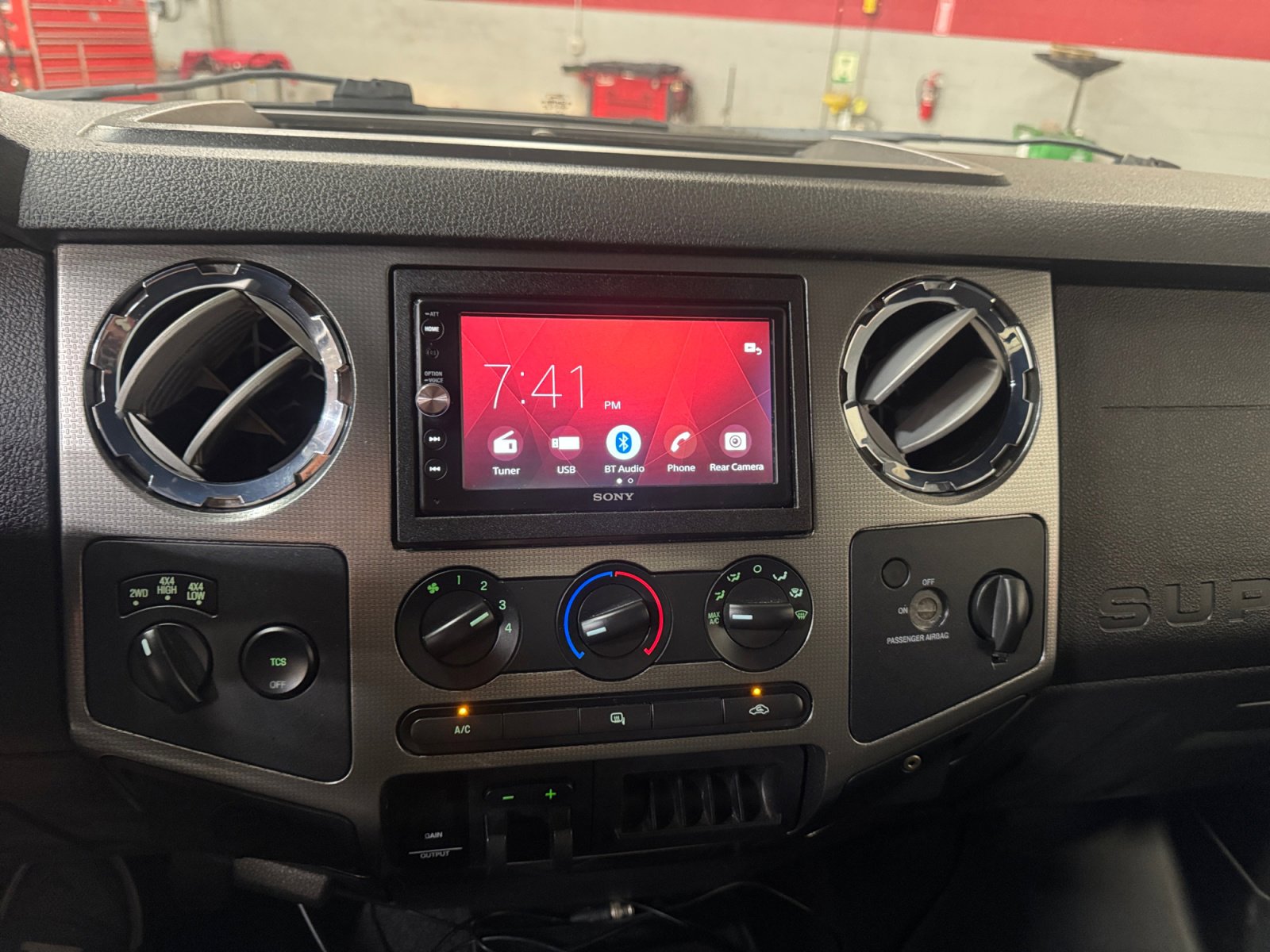 Used 2008 Ford F350 FX4 image 29