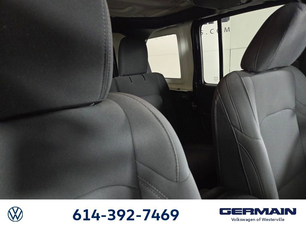 Used 2019 Jeep Wrangler Unlimited Sport image 15