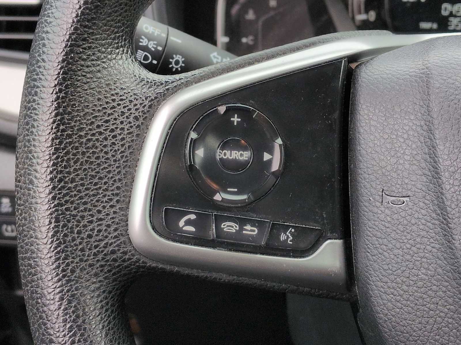 Used 2019 Honda CR-V LX image 14