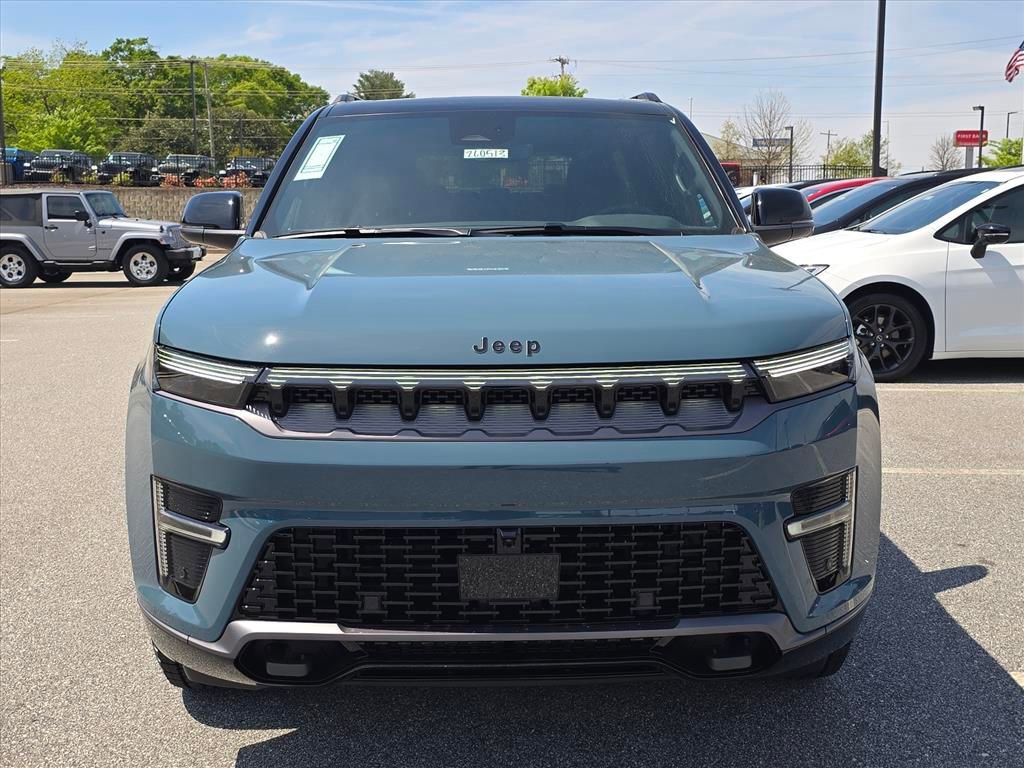 New 2026 Jeep Grand Wagoneer 4WD image 20