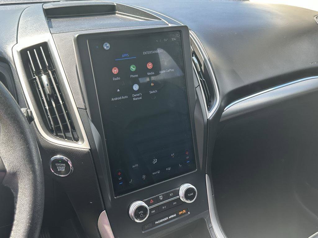 Used 2022 Ford Edge SEL image 15