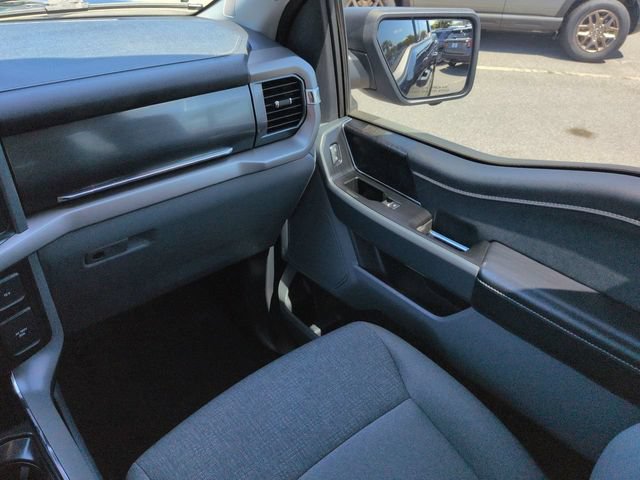 Used 2024 Ford F150 Lightning XLT AWD/4WD image 17