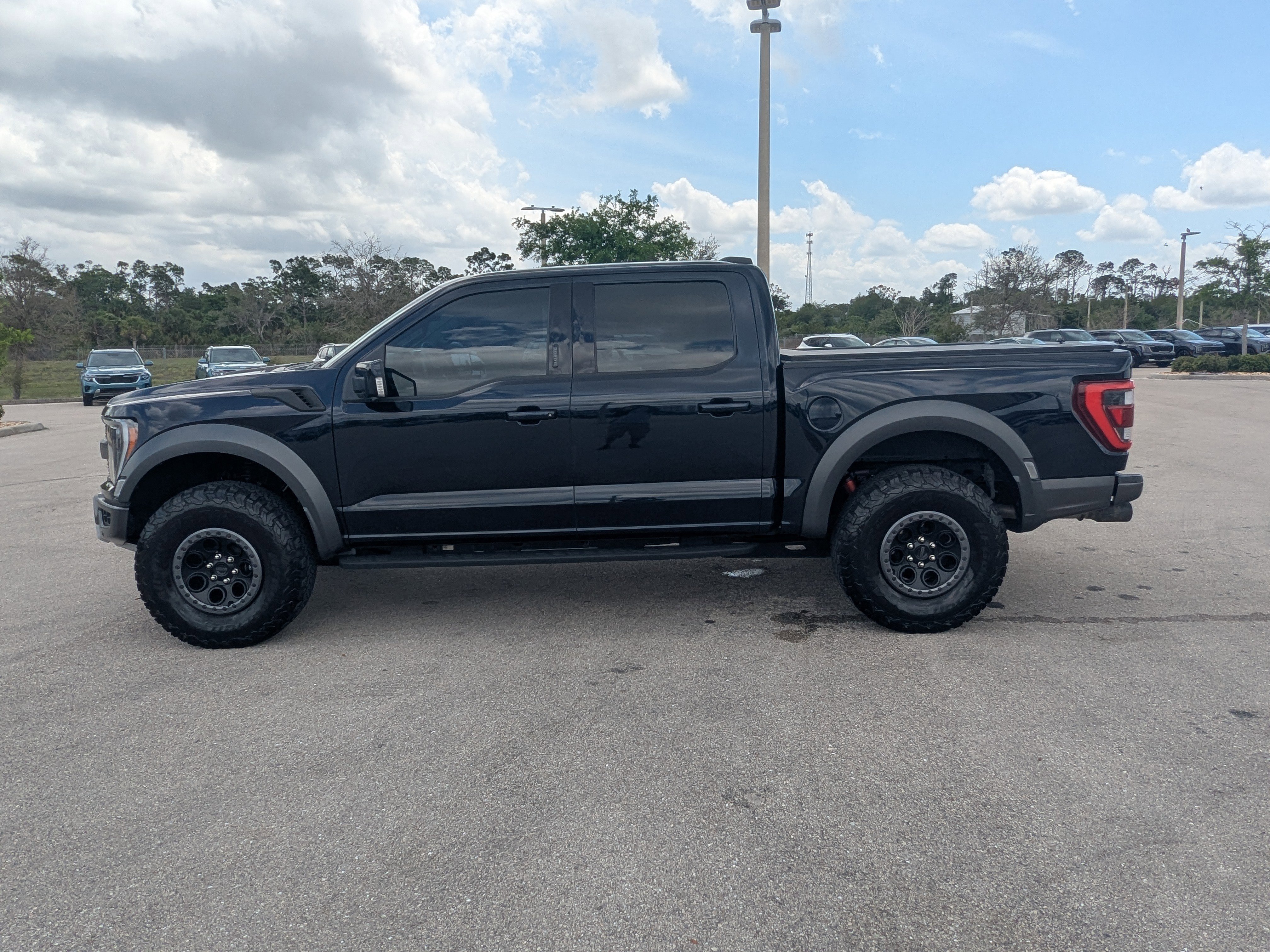 Used 2021 Ford F150 Raptor w/ Raptor 37 Performance Package AWD/4WD image 8
