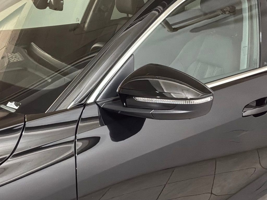 Certified 2025 Audi Q5 Premium w/ Convenience Package image 27