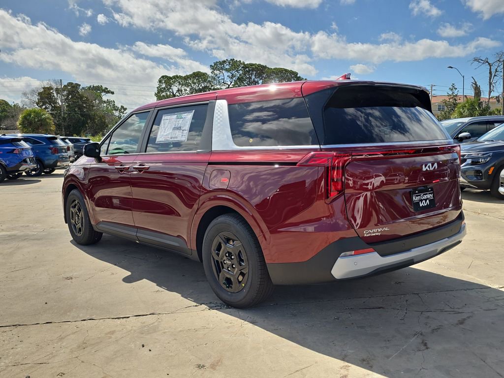 New 2026 Kia Carnival image 6