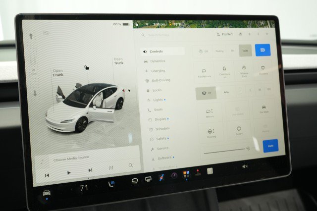 Used 2026 Tesla Model 3 RWD image 37