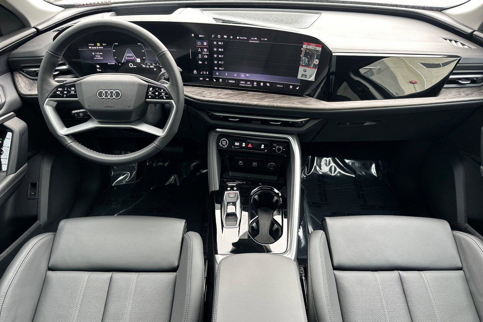 New 2025 Audi Q5 Premium Plus image 12