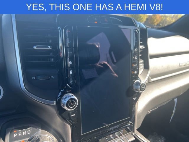 New 2026 RAM 1500 4x4 Crew Cab image 18