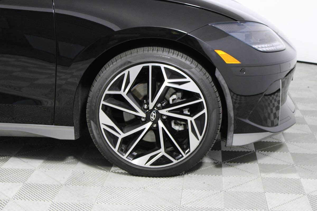 Used 2024 Hyundai Ioniq 6 Limited RWD image 35
