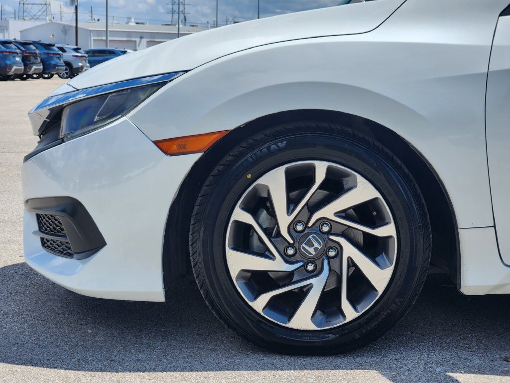Used 2017 Honda Civic EX image 7