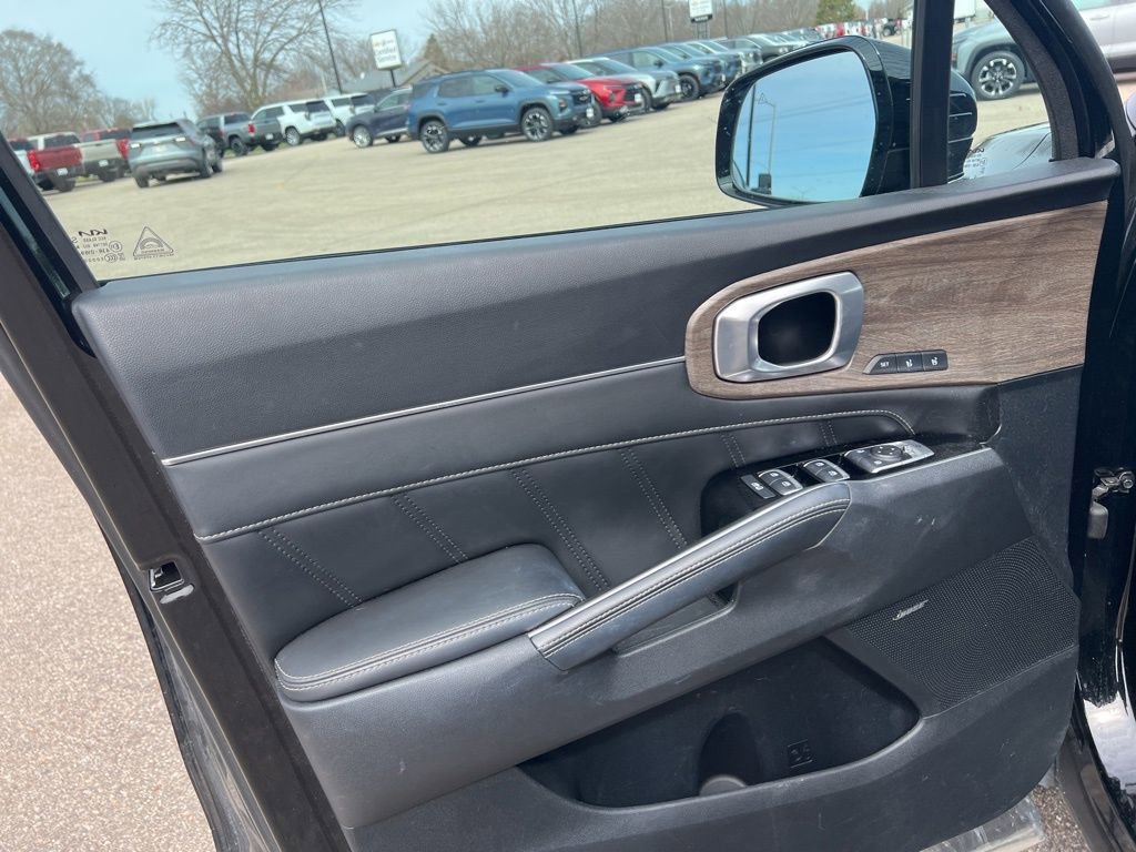 Used 2022 Kia Sorento SX Prestige image 13