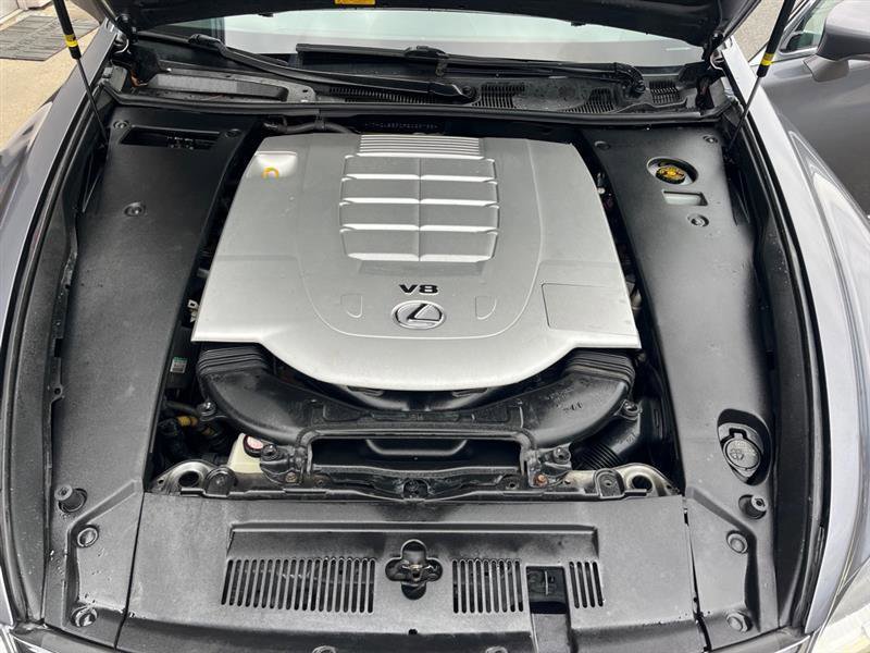 Used 2015 Lexus LS 460 AWD w/ Comfort Package image 24